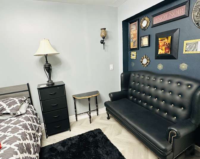 Johana Hidalgo's room