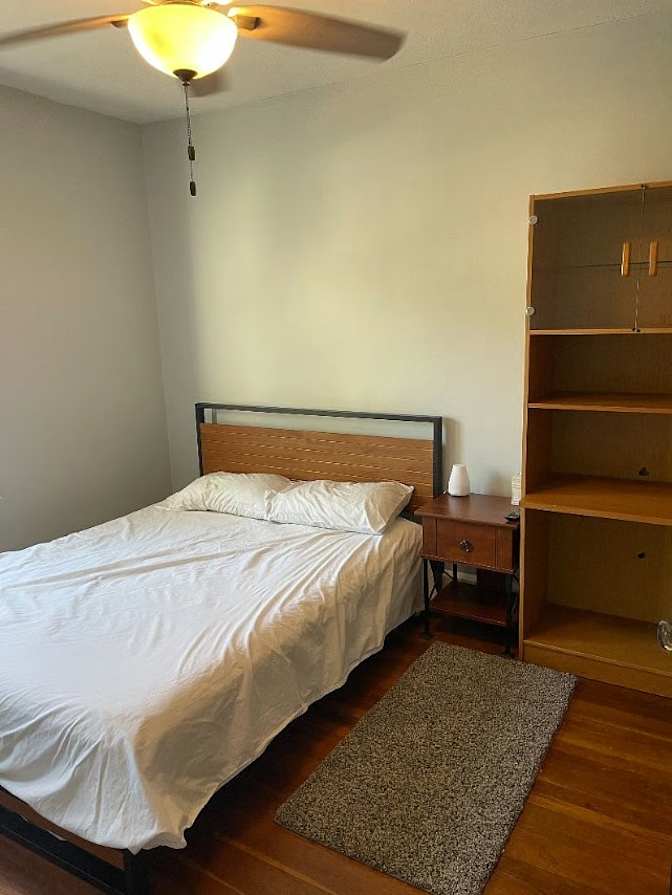 Elise's room