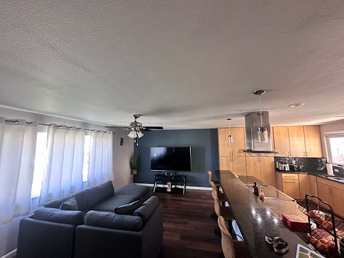 Alfredo's room