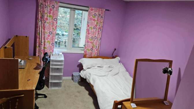 Sam sh's room