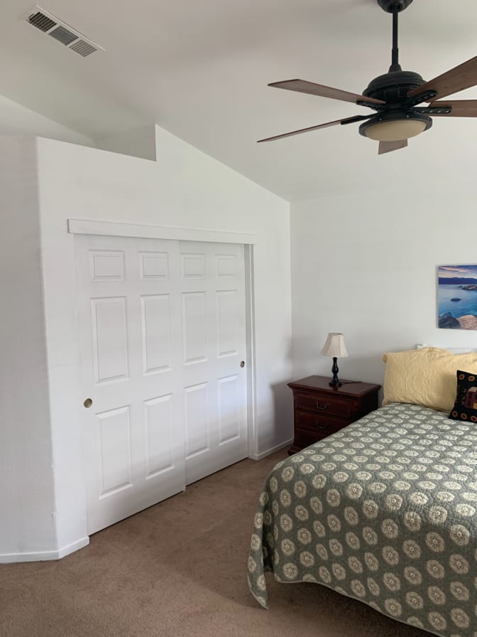 Tara's room