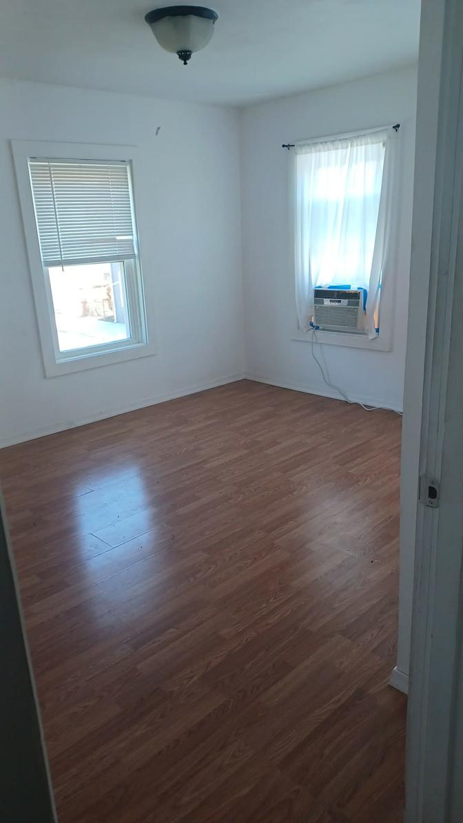 Stephanie Larson's room