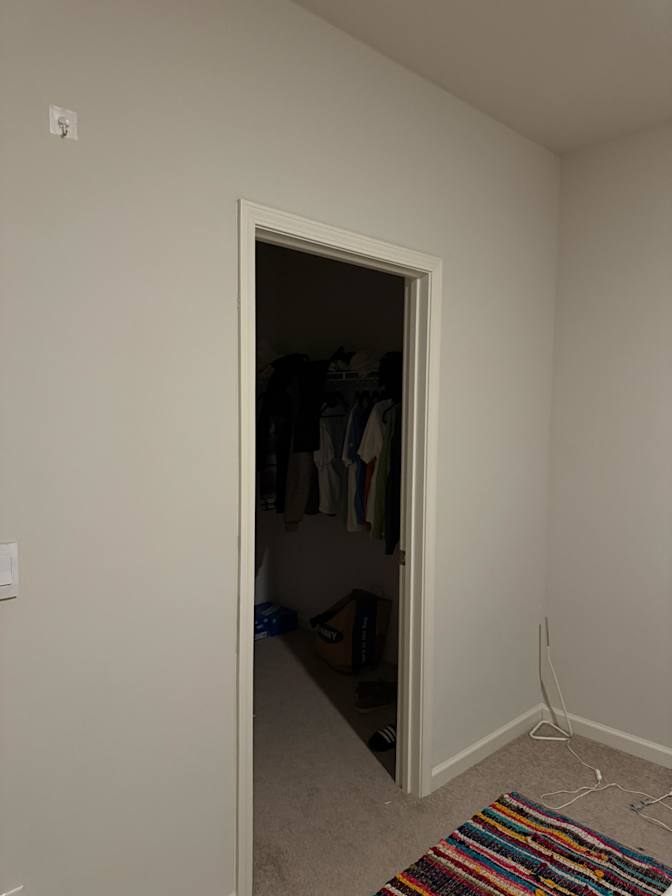 Berat's room