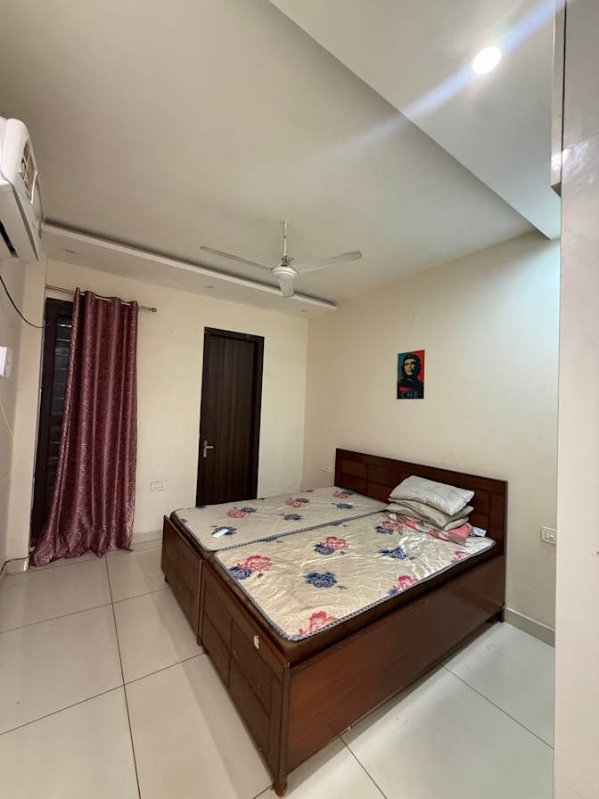 Rajveer's room