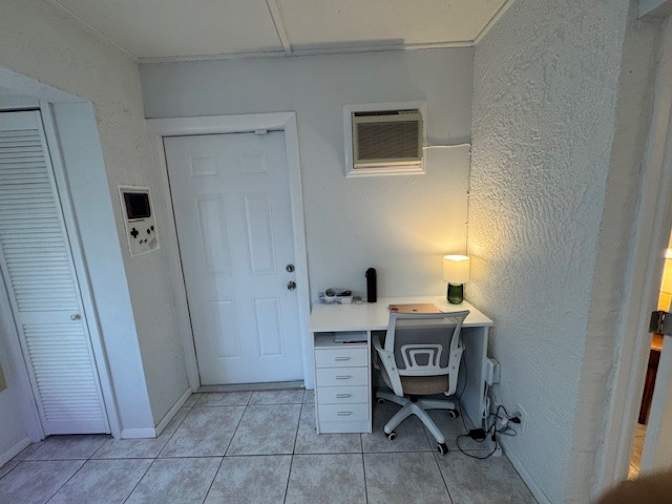 Tali Lanfir's room