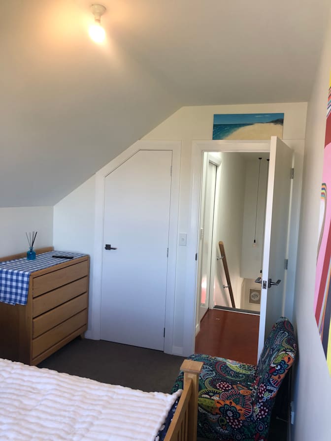 Jodi's room