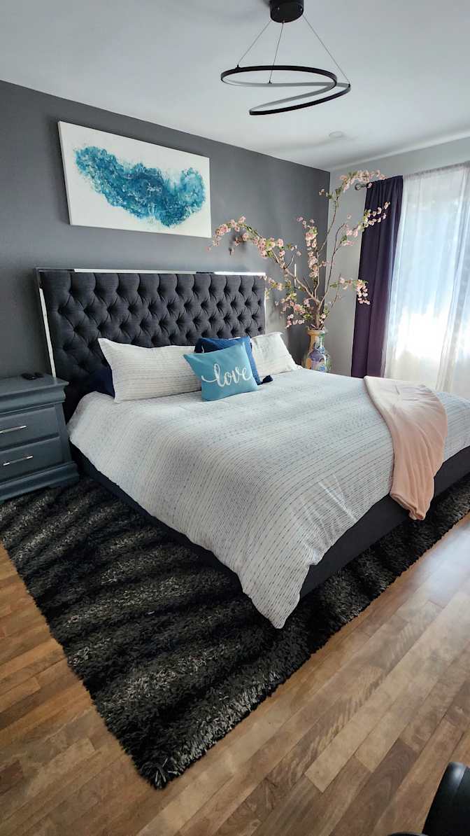 Karen Del Cid's room