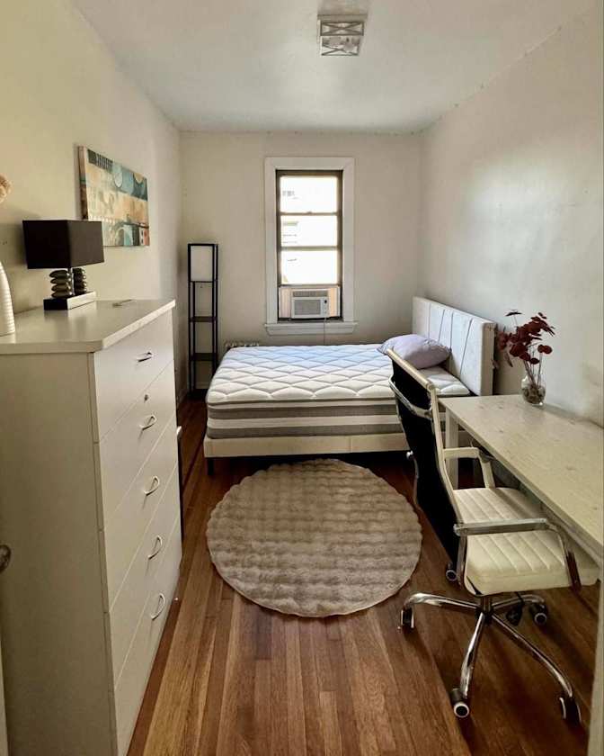 Sarina's room