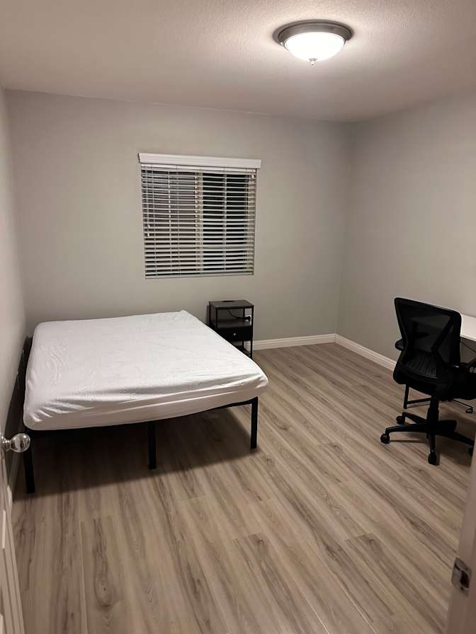Alexi's room