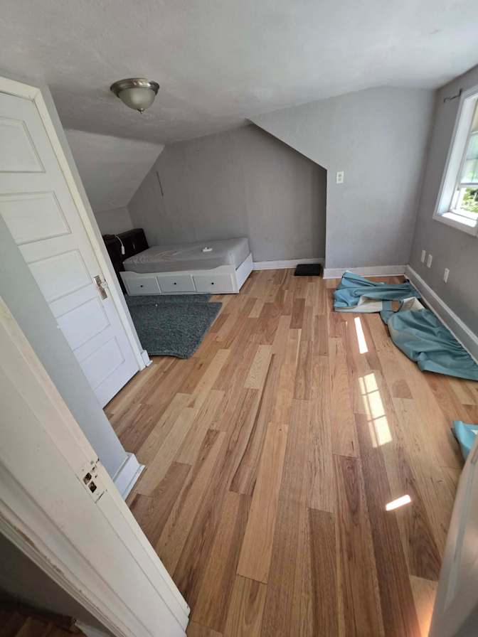 Wryn Lydy's room