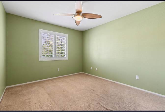 KRISI's room