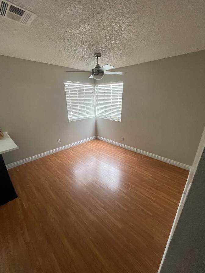 Ontario's room
