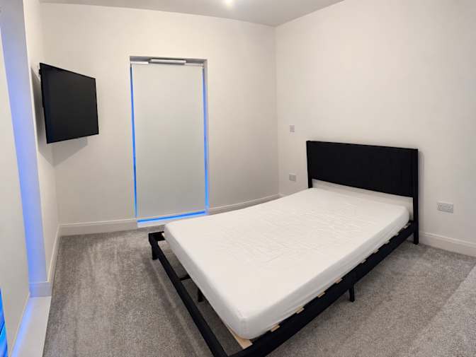TraceyB's room