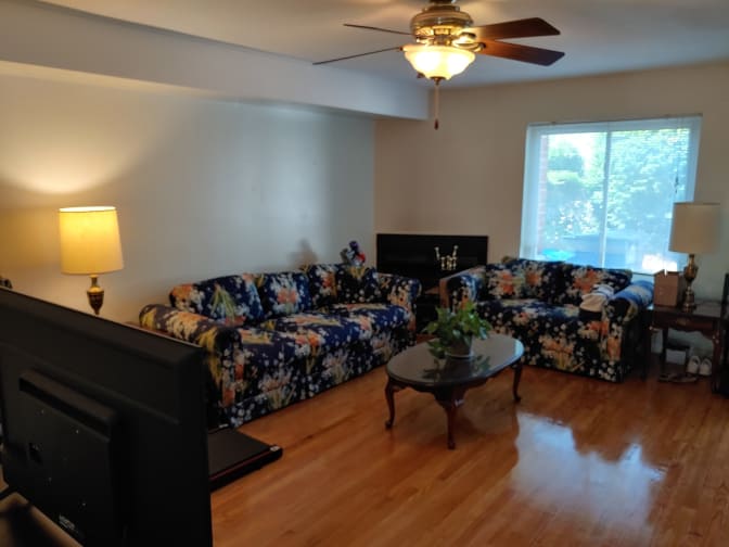 Jundong "JD"'s room