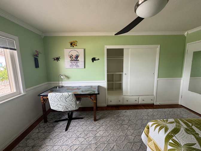 Marie C's room