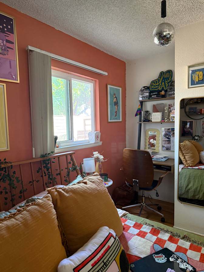Stacy's room