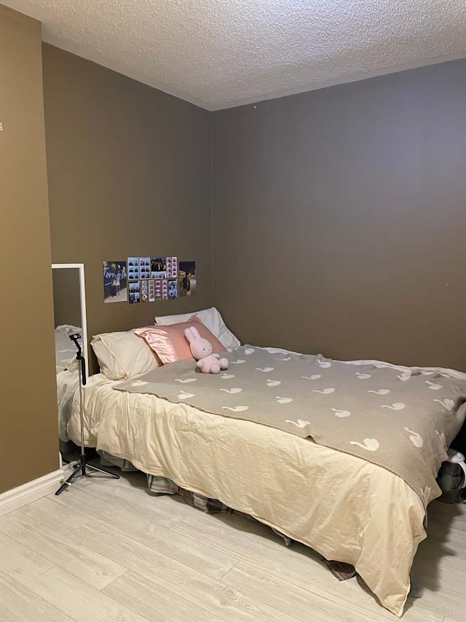 Catherine Tang's room