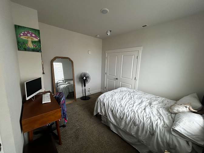 Karina's room