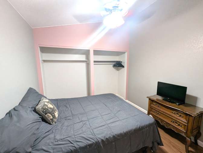 Melissa's room