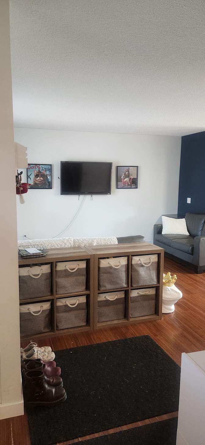 Jenny's room