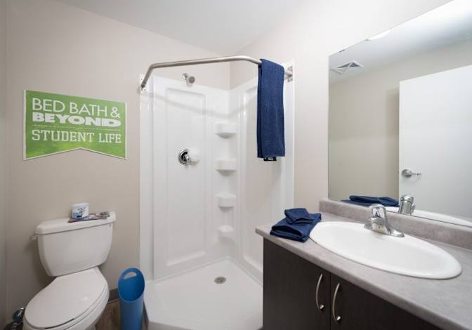 Clinton Ufomba's room