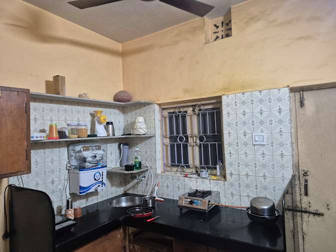 Akshay's room