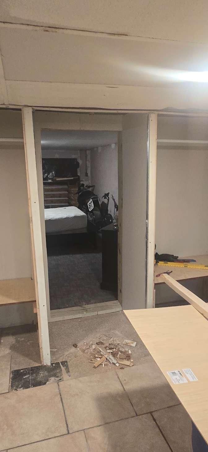 Cc's room
