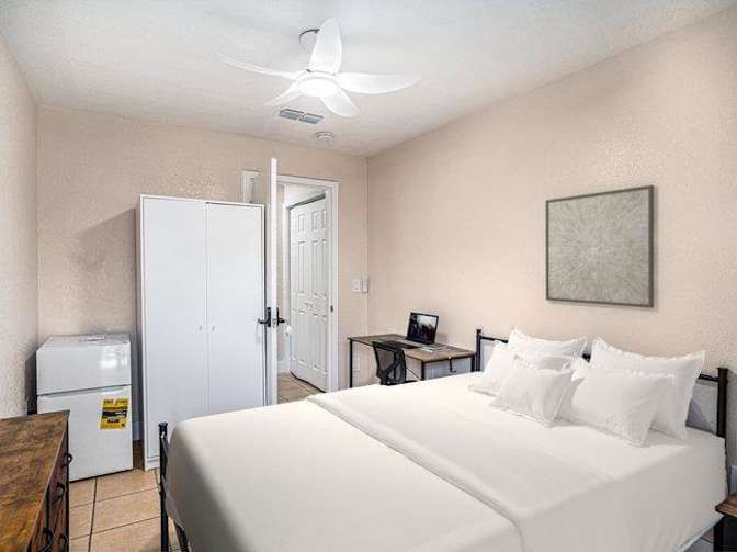 PadSplit's room