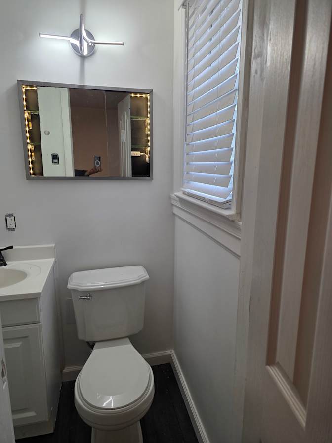 Kris & Nikki's room