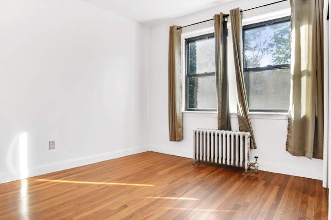 Sam June's room