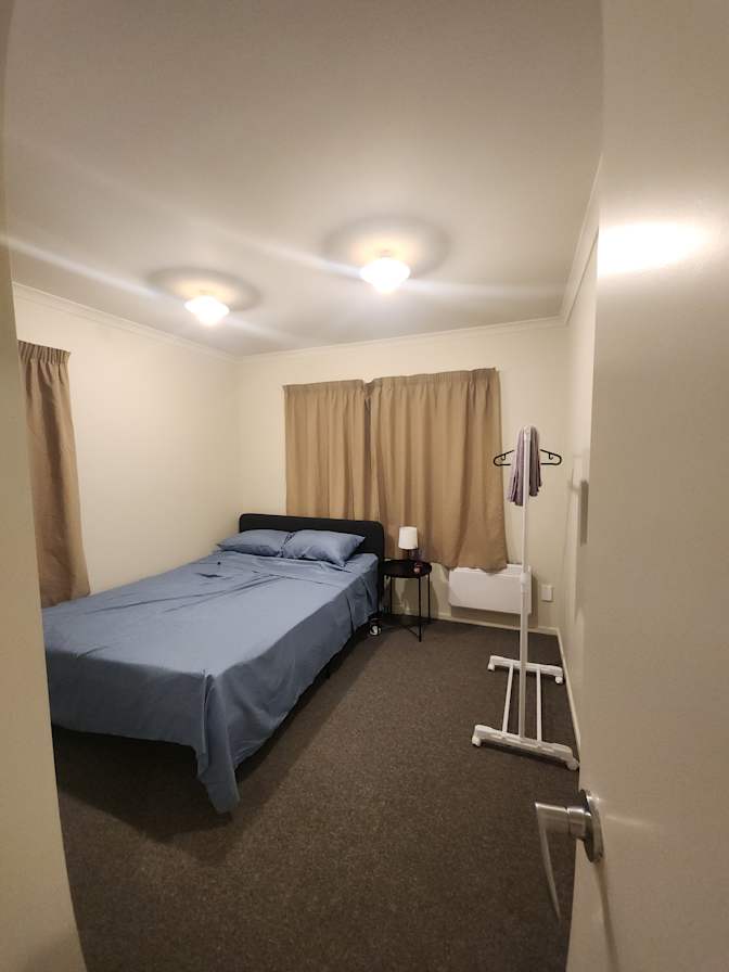 Hozea's room