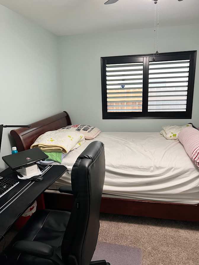 Mark's room