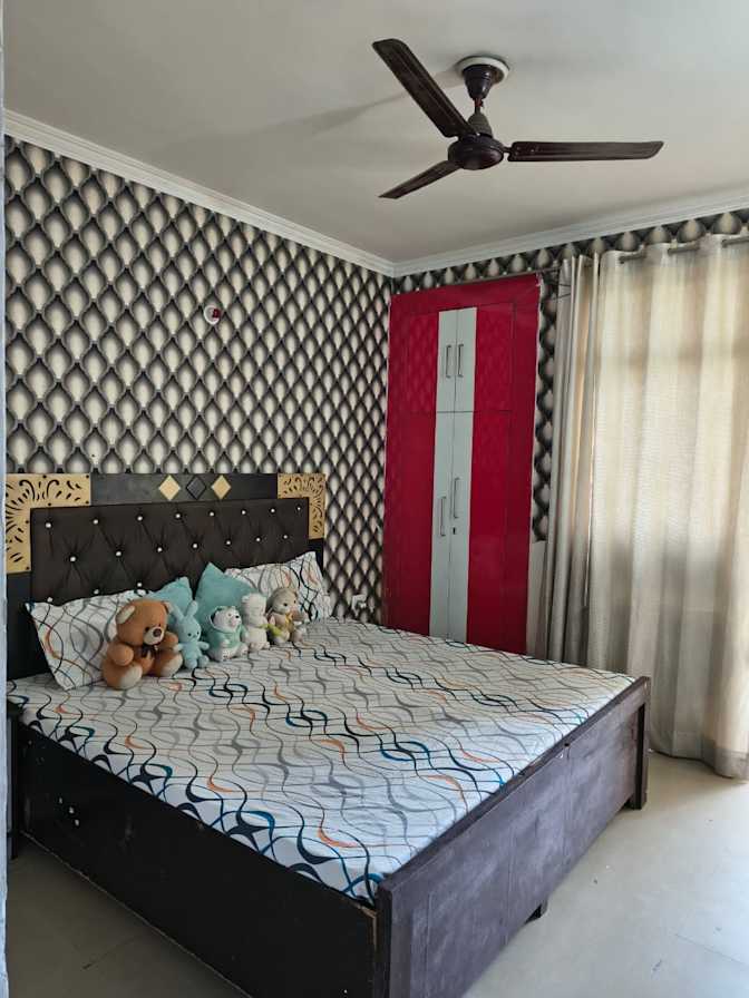Anahita's room