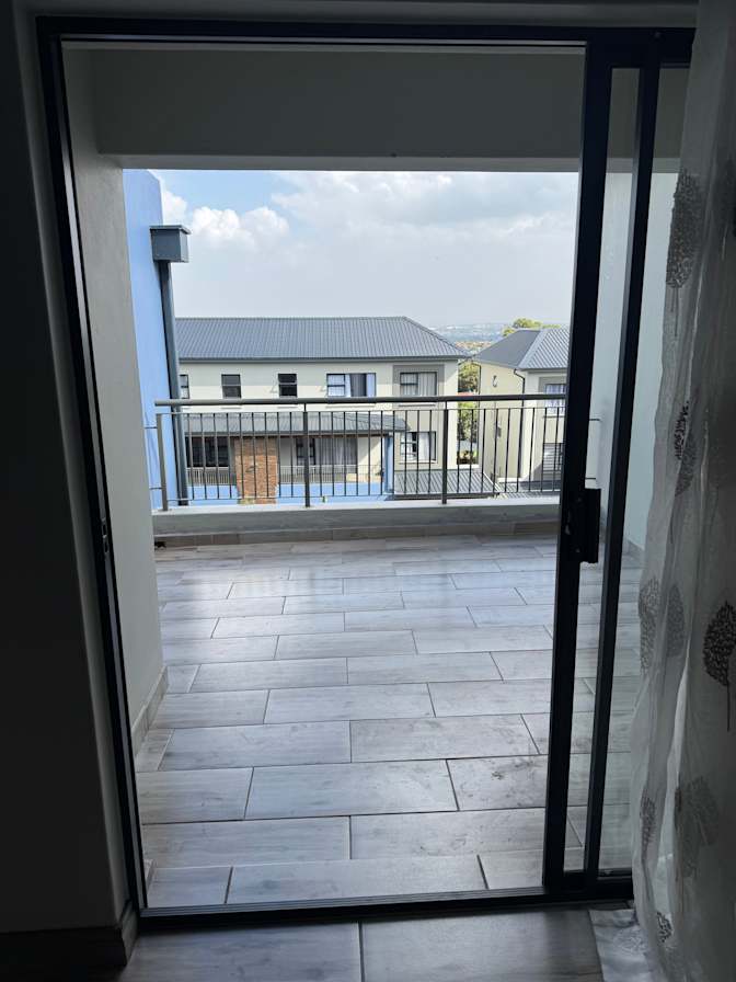 Minenhle's room