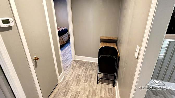 GBU Holdings Group's room