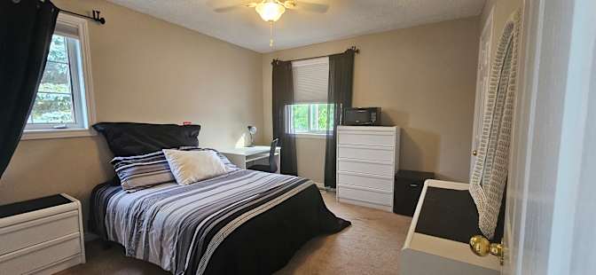 Danie's room