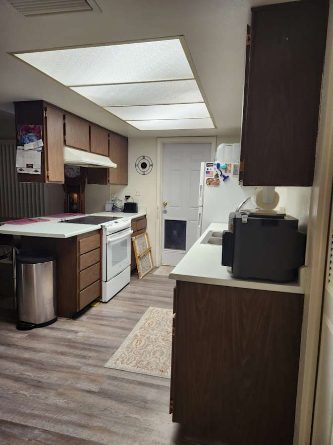 Leo's room