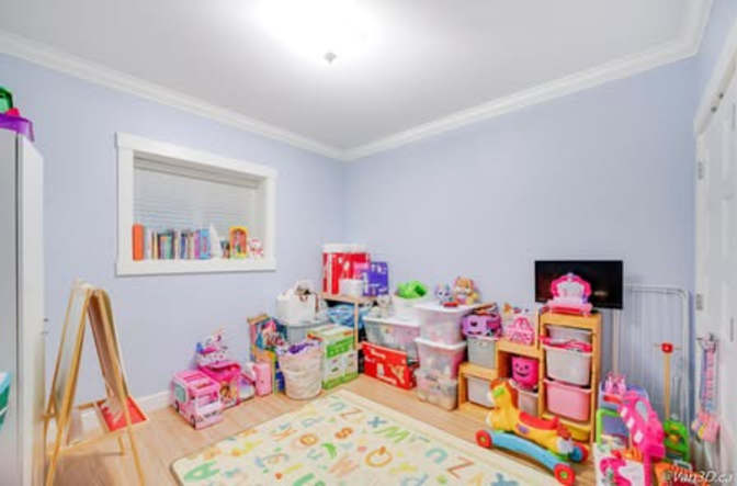 Prab's room