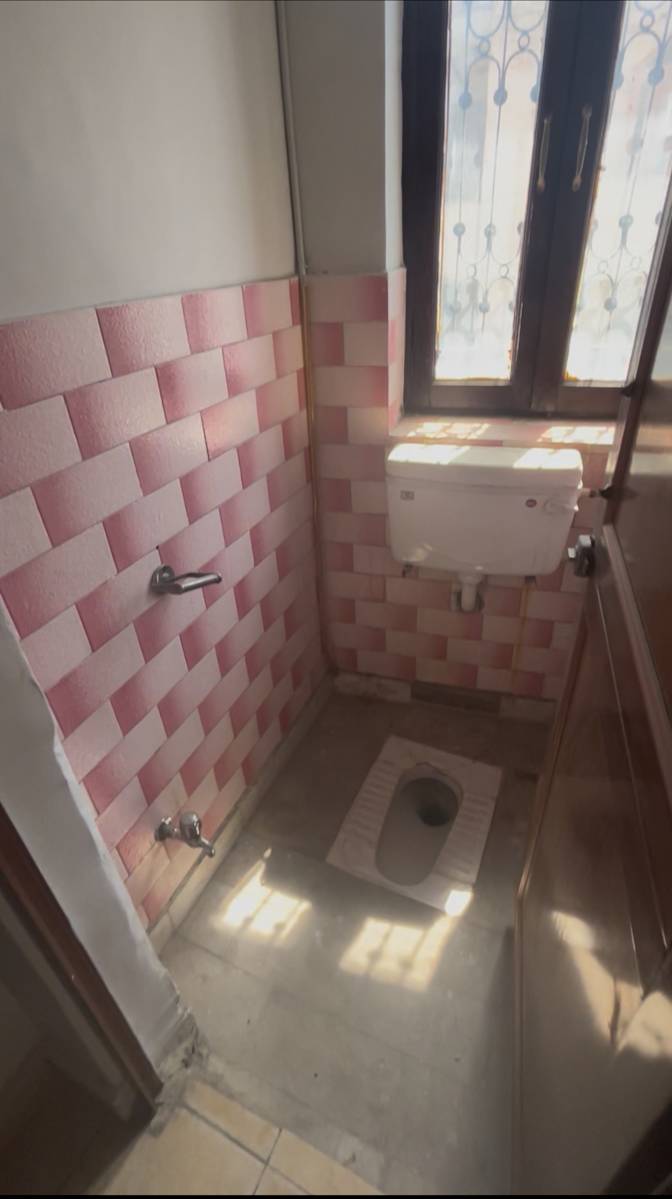 Sapar Chahal's room