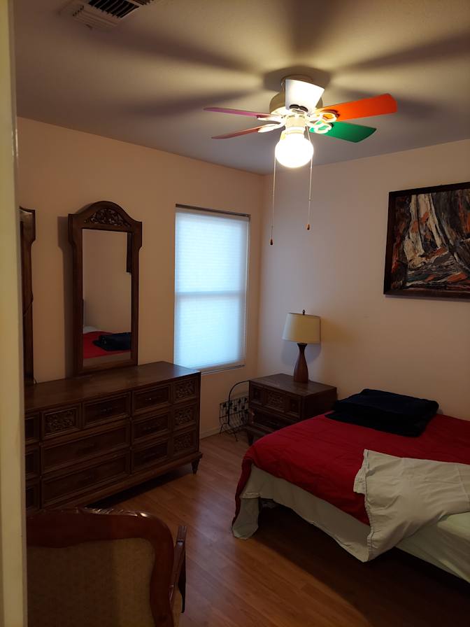 Ricardo's room