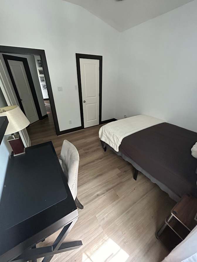 Claudia's room