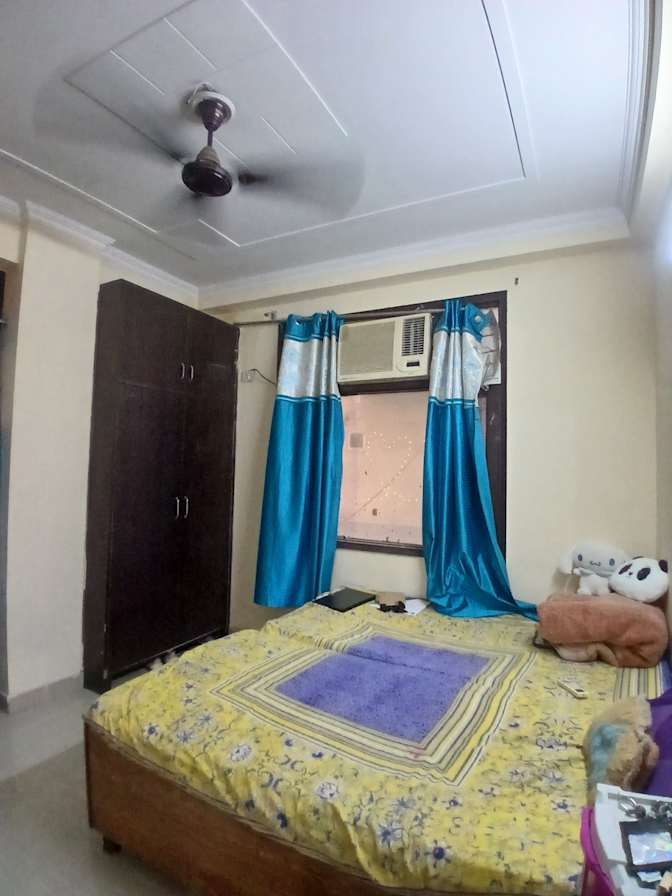 Khushi's room