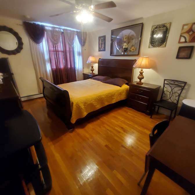 Jason Bryan, Realtor's room