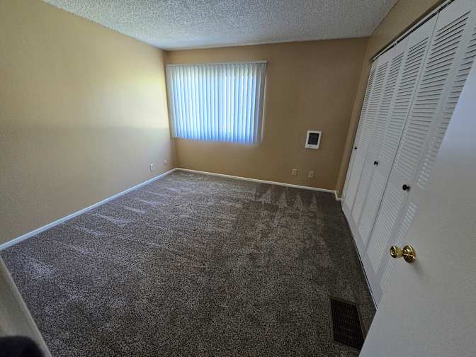 Evely's room
