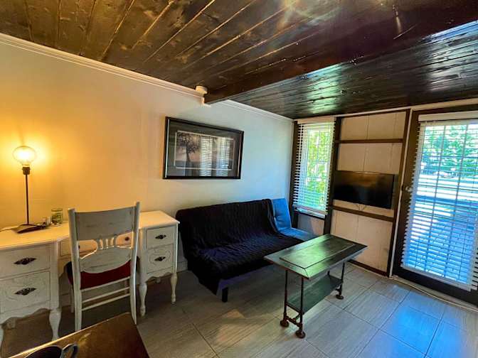 Elizabeth's room