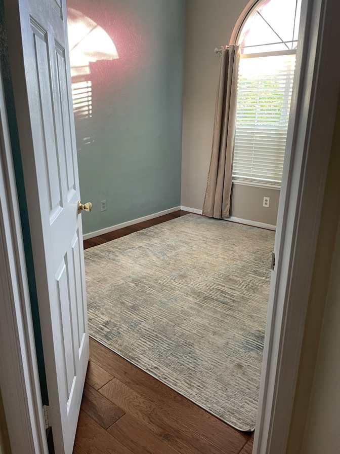 Kim Handy's room