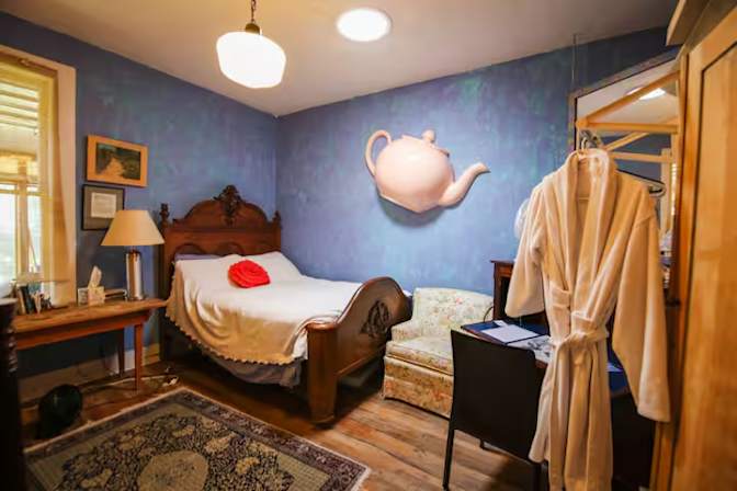 Barbara's room