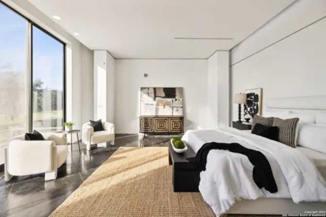Diane's room