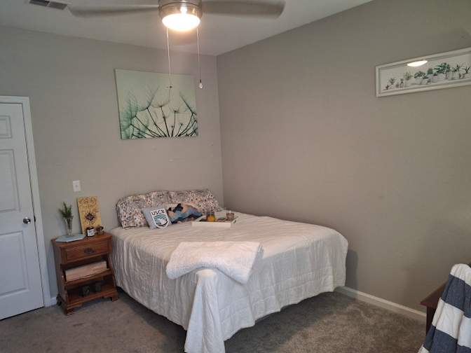 Laura Elizabeth's room