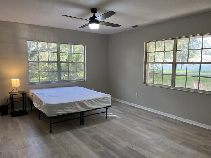 Nicollas's room
